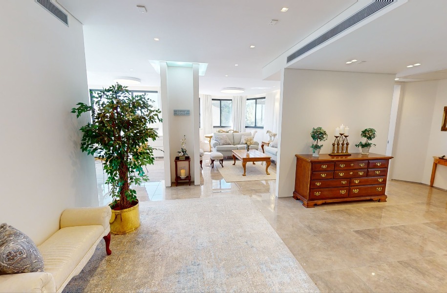 Penthouse For Sale: Mevo Harkavi, Talbieh, Jerusalem - gallery 12