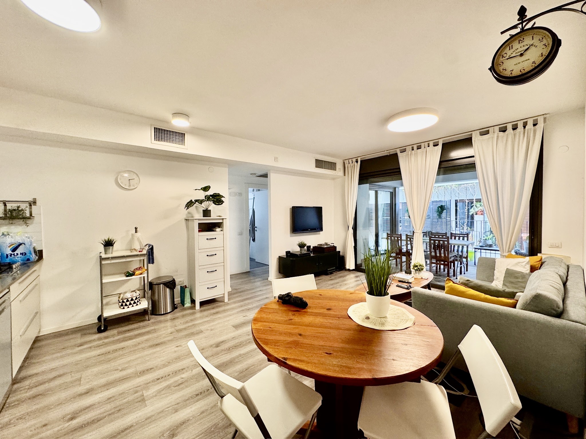 Apartments For Rent: Levontine, City Center, Tel Aviv #350 11