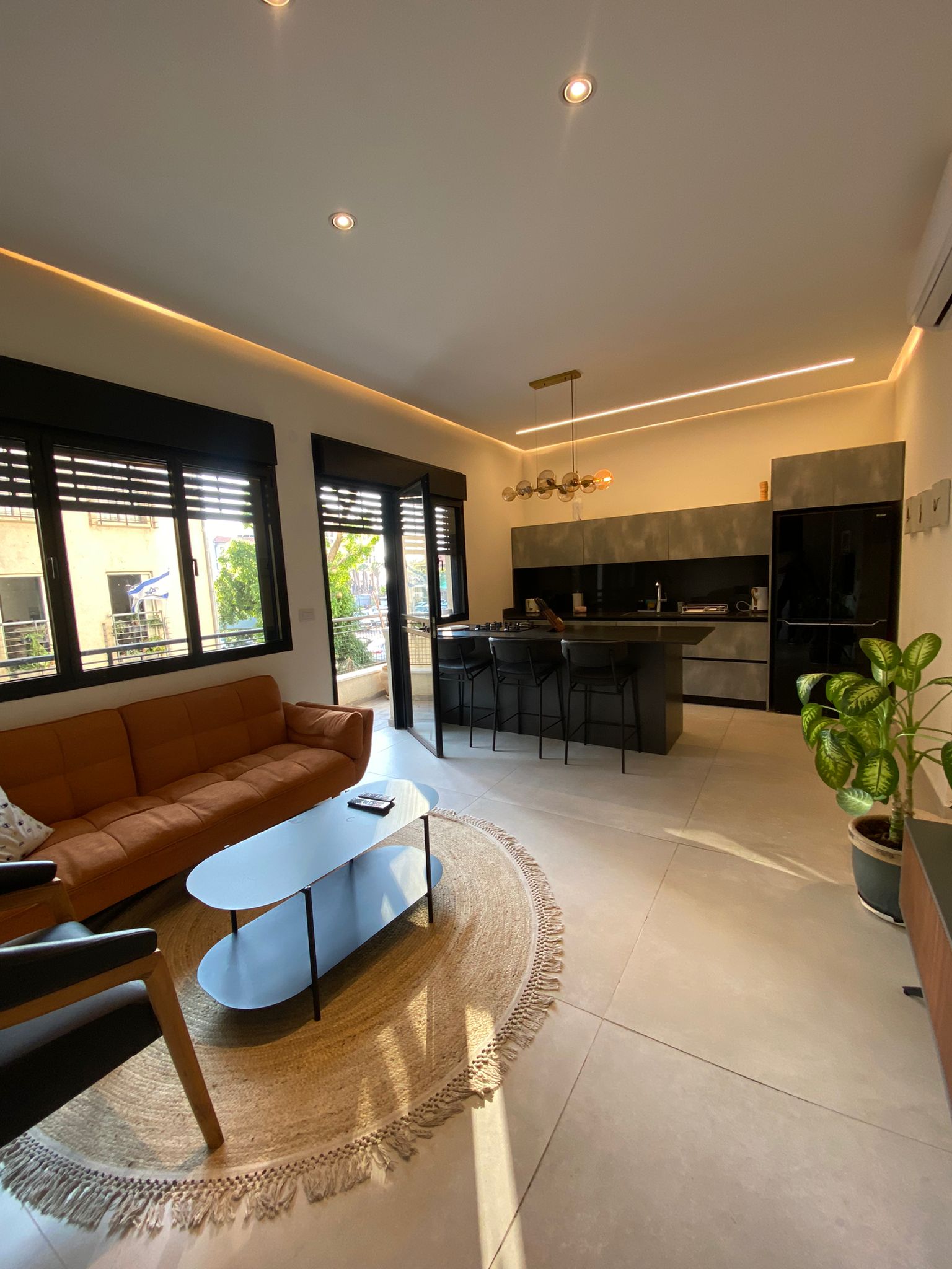 A Stunning Apartment For Rent: Neve Tzedek, Tel Aviv 13