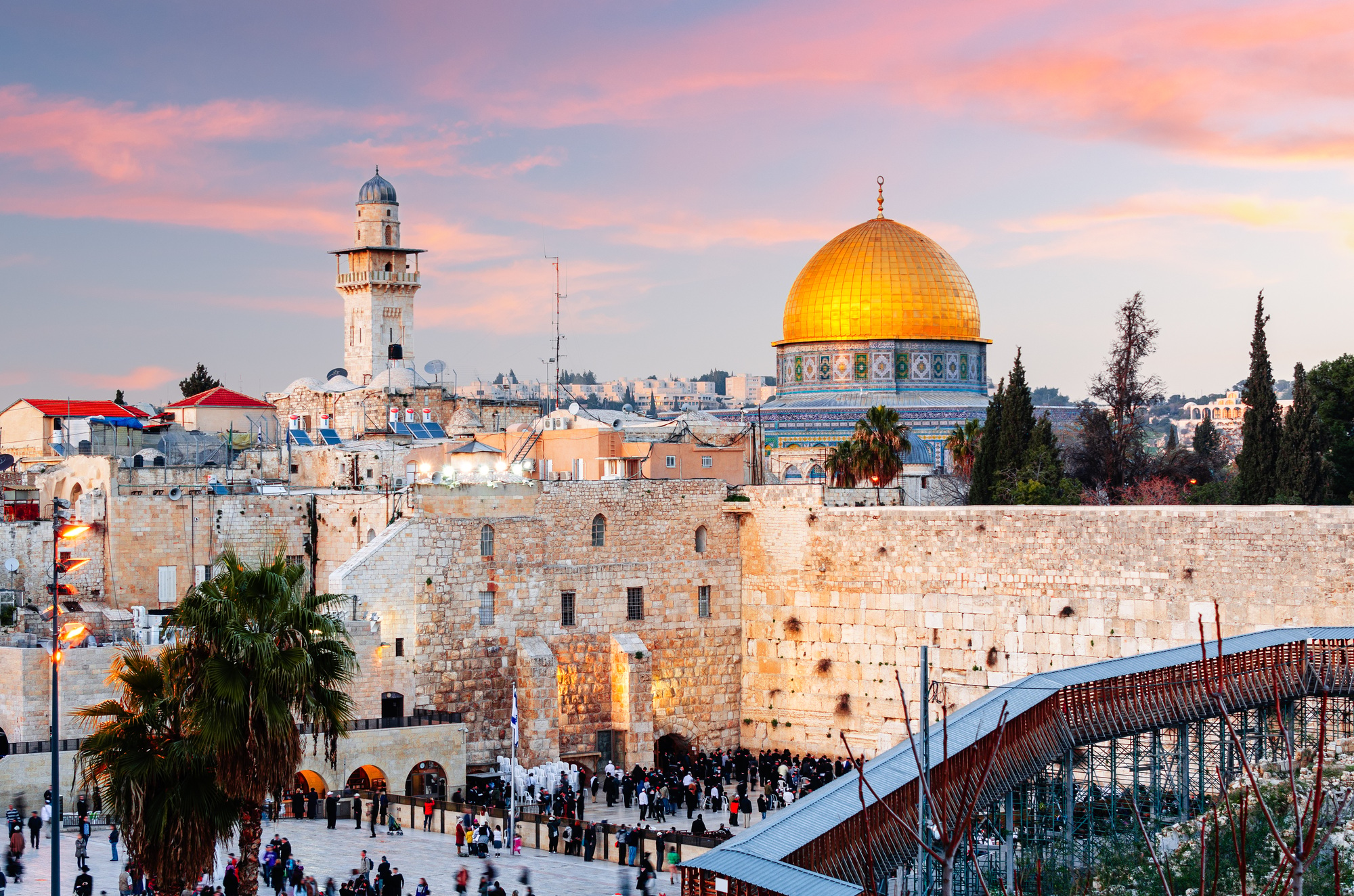 How to Find the Best Hanukkah Rentals in Jerusalem: Stay Near the Western Wall and Old City 1